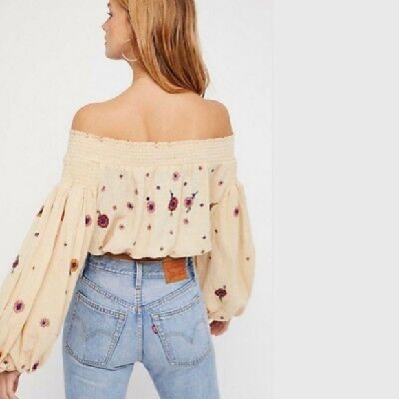 Free People Saachi Off the Shoulder Top - Picture 2 of 8